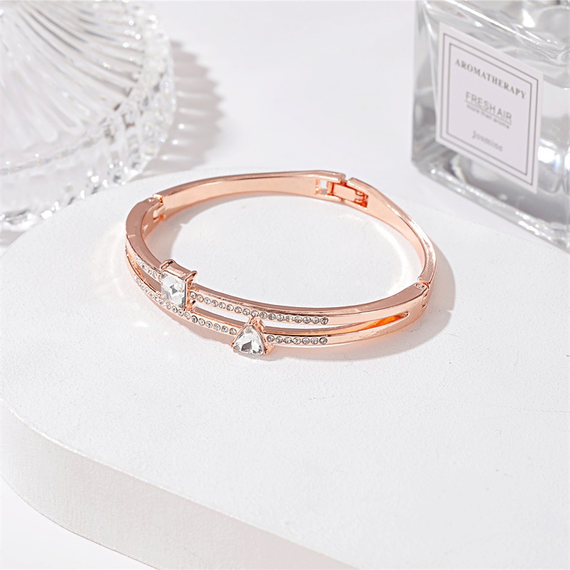 Japanese and Korean Personalized and Small Fresh Double-Layer Diamond Bracelet Korean Style Sweet Simple Square Triangle Stitching Zircon Bracelet Japanese and Korean Personalized and Small Fresh Double-Layer Diamond Bracelet Korean Style Sweet Simple Square Triangle Stitching Zircon Bracelet