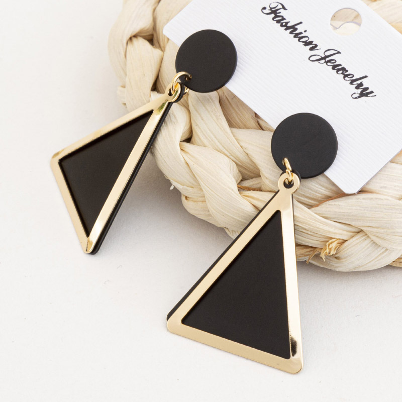 Cold Style Elegant Earrings Irregular Geometric Summer Women's Black Triangle Geometric Fashion Earrings Cold Style Elegant Earrings Irregular Geometric Summer Women's Black Triangle Geometric Fashion Earrings