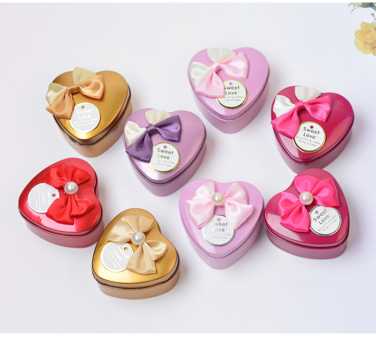 Creative Wedding Supplies Tinplate Wedding Candies Box Heart-Shaped Gift Candy Box Solid Color Factory in Stock Packaging Sticky Flower