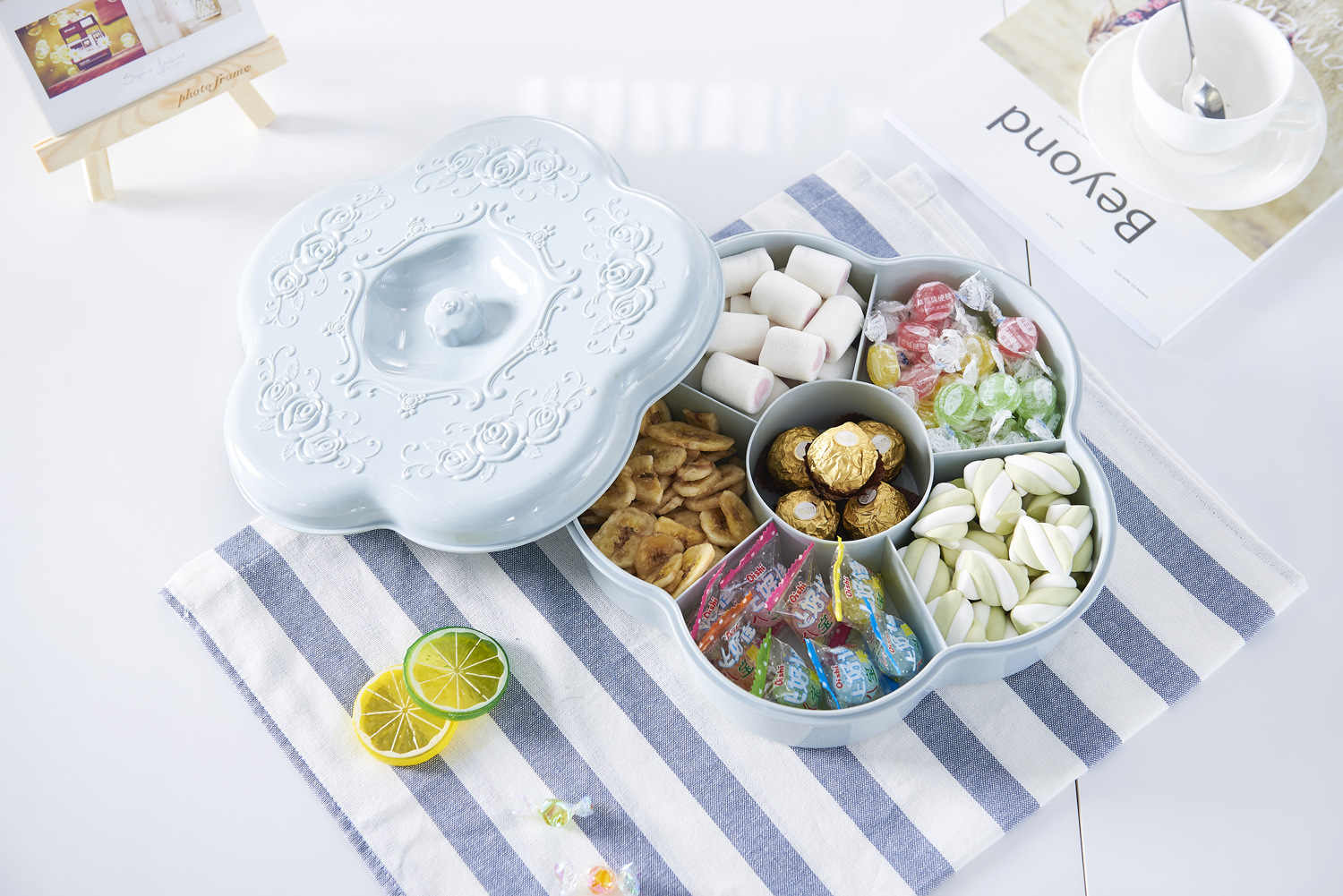 Wedding Gifts Household Grid round with Lid Candy Box Living Room Plastic Combination Dried Fruit and Melon Seeds Fruit Plate