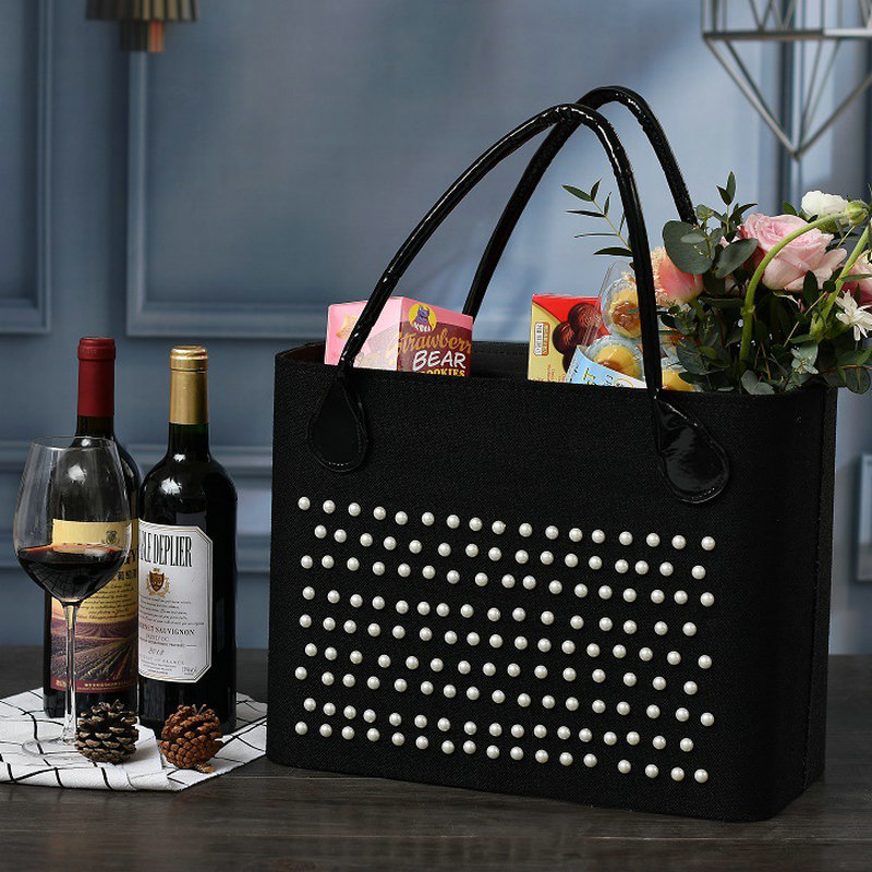 Gift basket new candy box European red wine Gift box For Visiting relatives and friends during Spring Festival