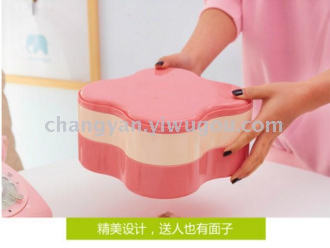 Square stacked double four - cell candy box sealed green new year dried fruit candy box wedding box from the grant