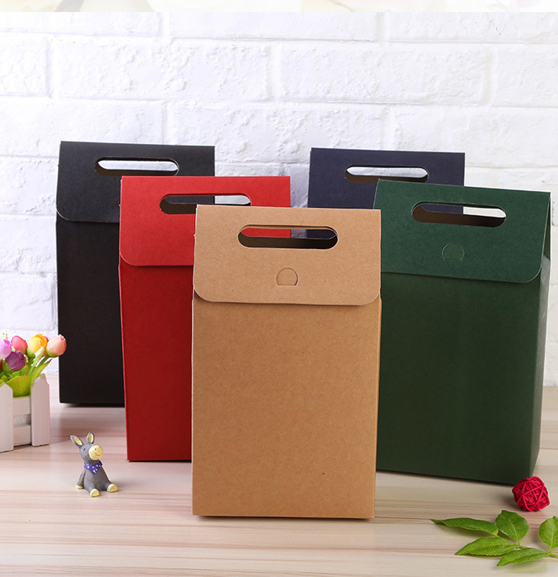 Clamshell kraft paper carrying box spot snack candy box dry fruit tea wrapping gift paper bag can be launched Clamshell kraft paper carrying box spot snack candy box dry fruit tea wrapping gift paper bag can be launched