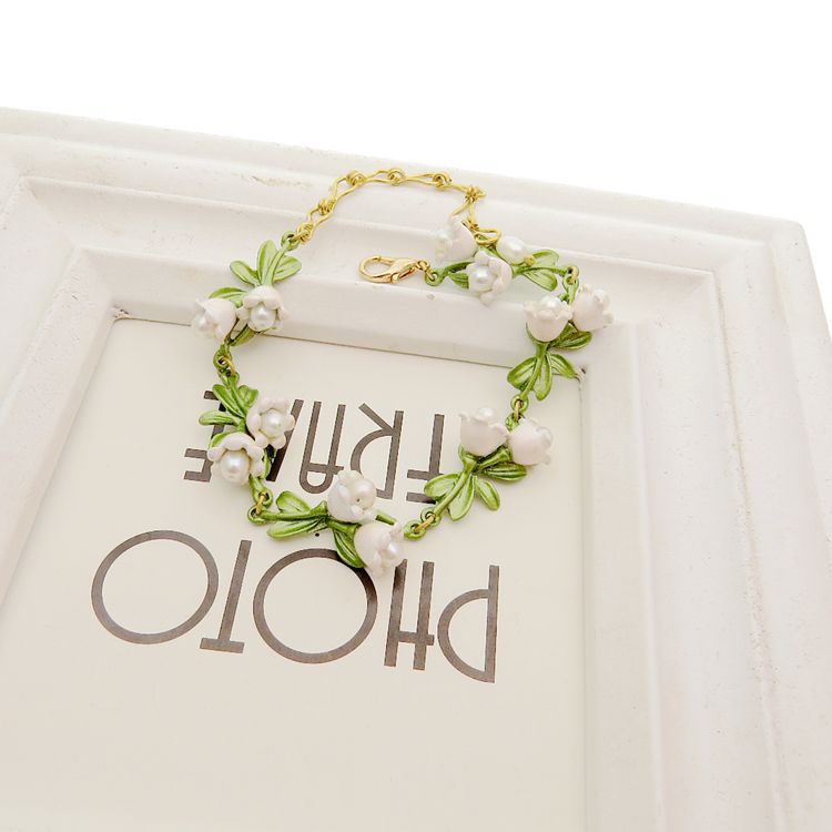 European and American Jewelry AliExpress Green Paint Freshwater Pearl Valley Lily Leaves Anchor Same Style Female Bracelet Wrist Ring European and American Jewelry AliExpress Green Paint Freshwater Pearl Valley Lily Leaves Anchor Same Style Female Bracelet Wrist Ring