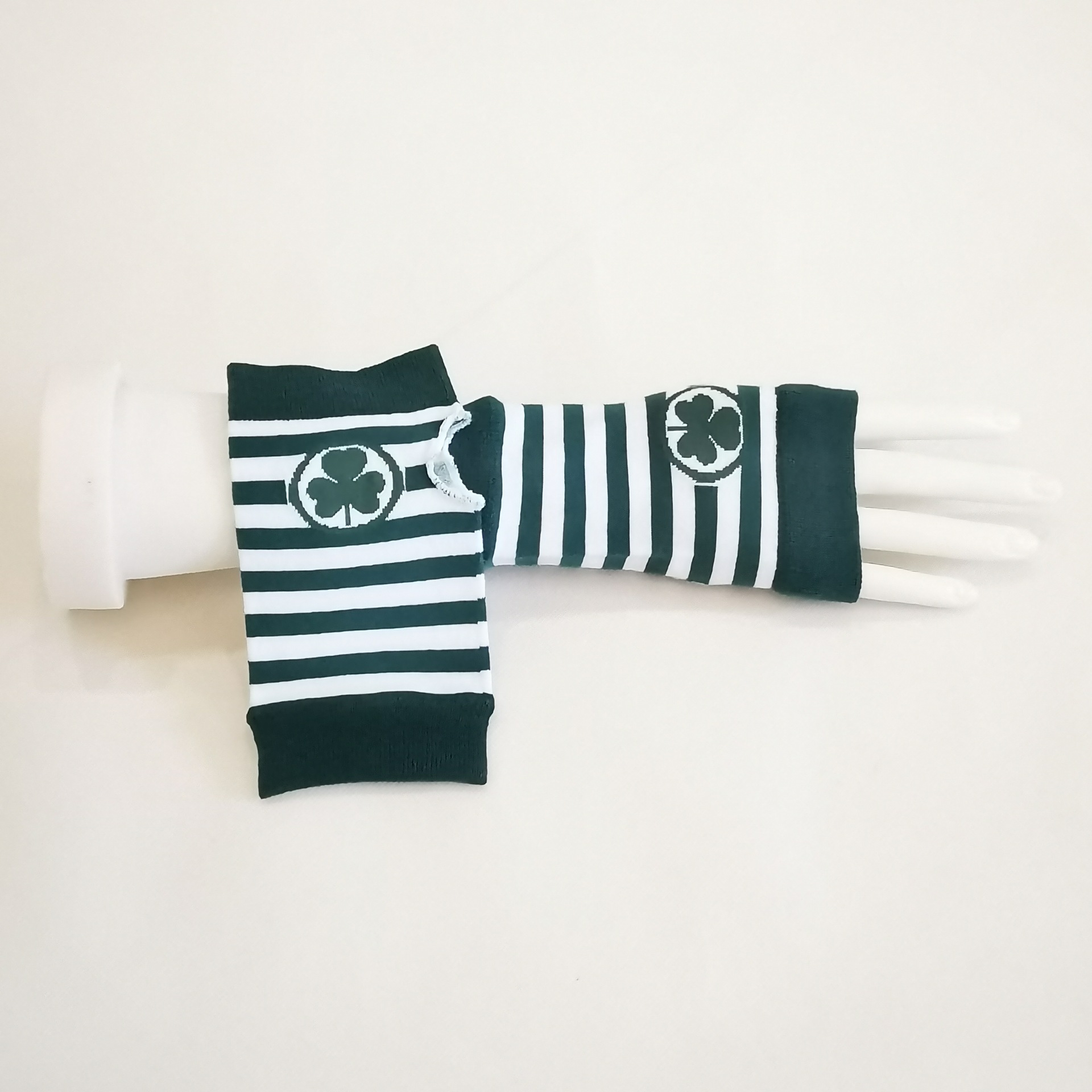 Amazon Spot Irish Day St. Patrick's Day Clover Gloves Green & White Stripes Party Short Gloves