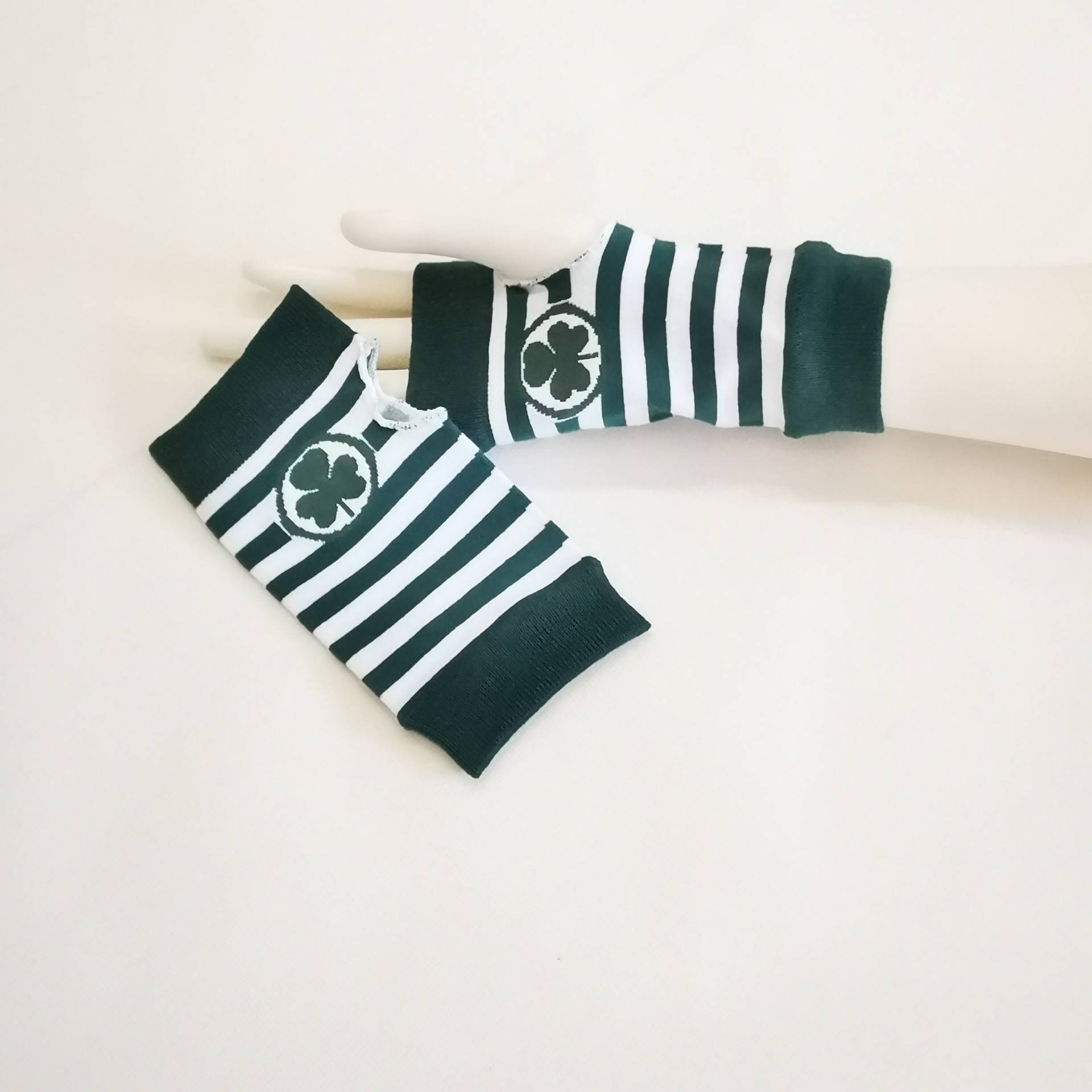 Amazon Spot Irish Day St. Patrick's Day Clover Gloves Green & White Stripes Party Short Gloves