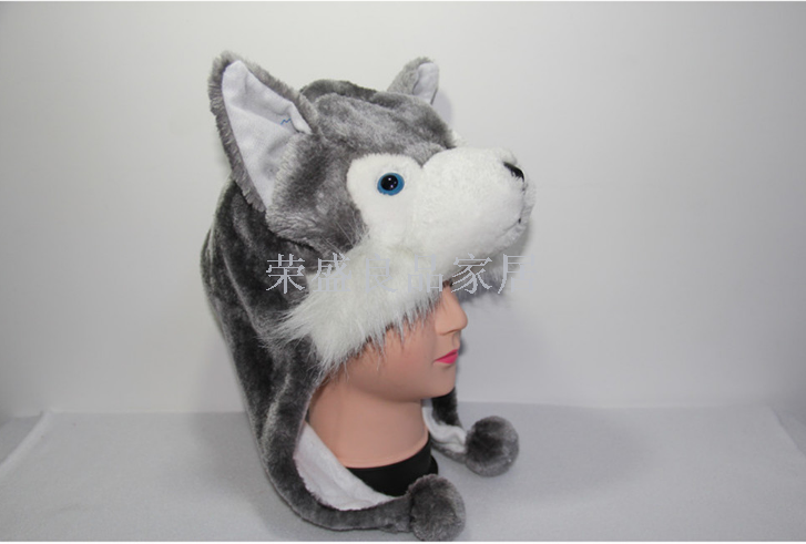 The spot supply is a popular cartoon animal stuffed animal toy hat The spot supply is a popular cartoon animal stuffed animal toy hat