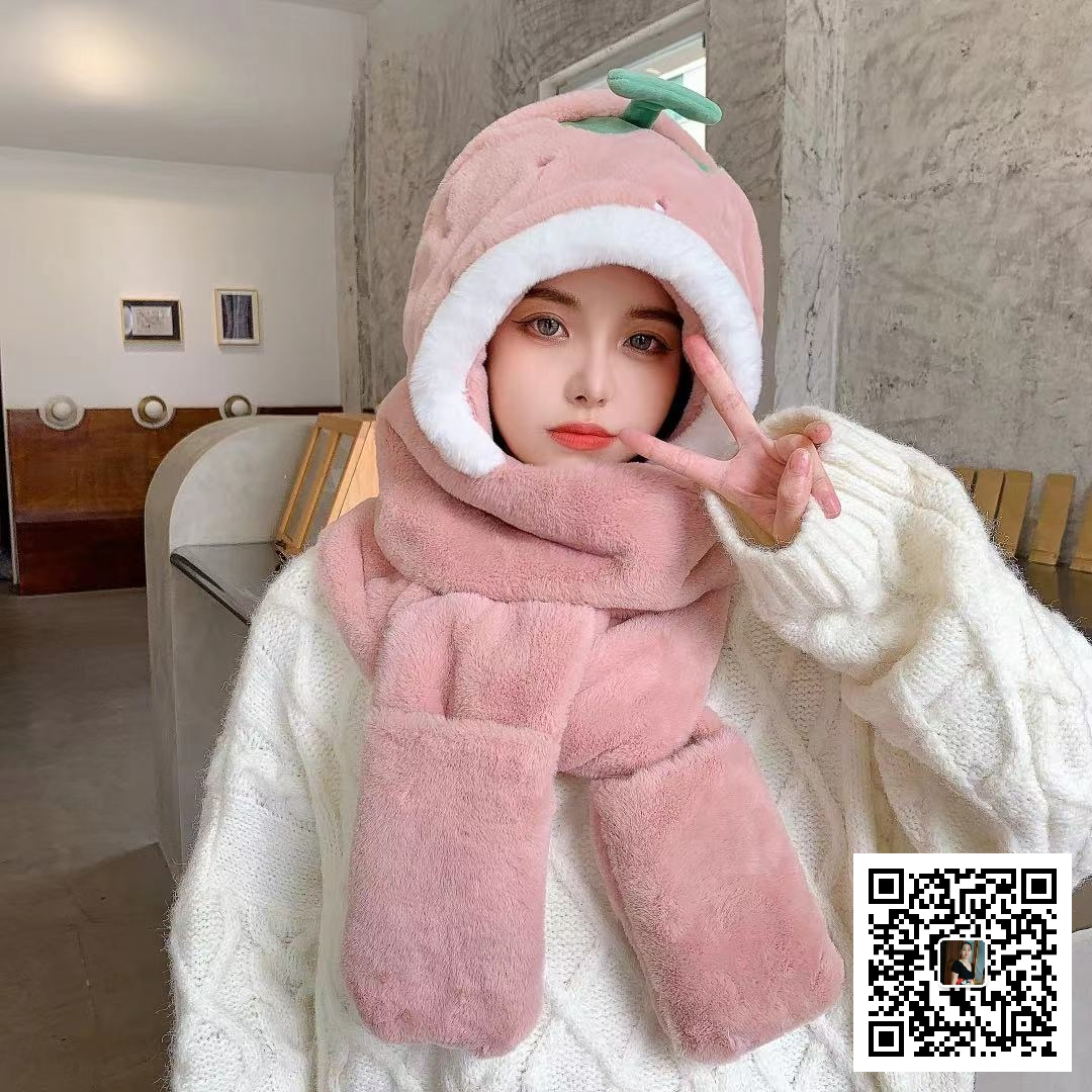 Animal Hat Three-Piece Strawberry Warm, Soft, Comfortable, Beautiful and Elegant