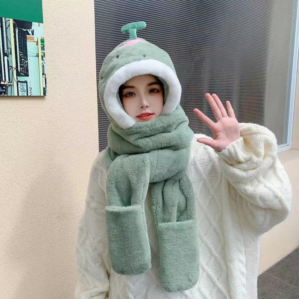 Animal Hat Three-Piece Strawberry Warm, Soft, Comfortable, Beautiful and Elegant