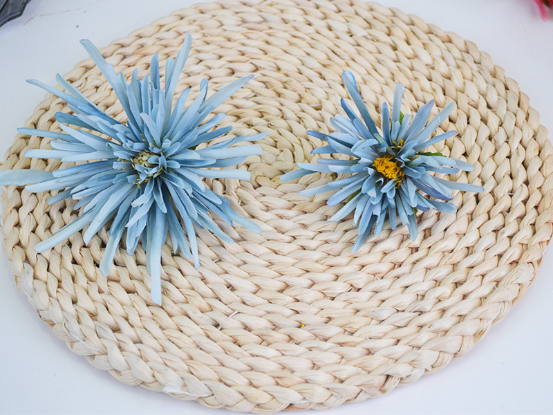 Factory Wholesale Artificial Flower Head Garland Floral Accessories Imperial Concubine Chrysanthemum Flower Headdress for Han Chinese Clothing Flower Delivery Artificial Chrysanthemum Factory Wholesale Artificial Flower Head Garland Floral Accessories Imperial Concubine Chrysanthemum Flower Headdress for Han Chinese Clothing Flower Delivery Artificial Chrysanthemum