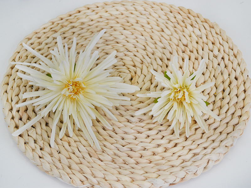 Factory Wholesale Artificial Flower Head Garland Floral Accessories Imperial Concubine Chrysanthemum Flower Headdress for Han Chinese Clothing Flower Delivery Artificial Chrysanthemum Factory Wholesale Artificial Flower Head Garland Floral Accessories Imperial Concubine Chrysanthemum Flower Headdress for Han Chinese Clothing Flower Delivery Artificial Chrysanthemum