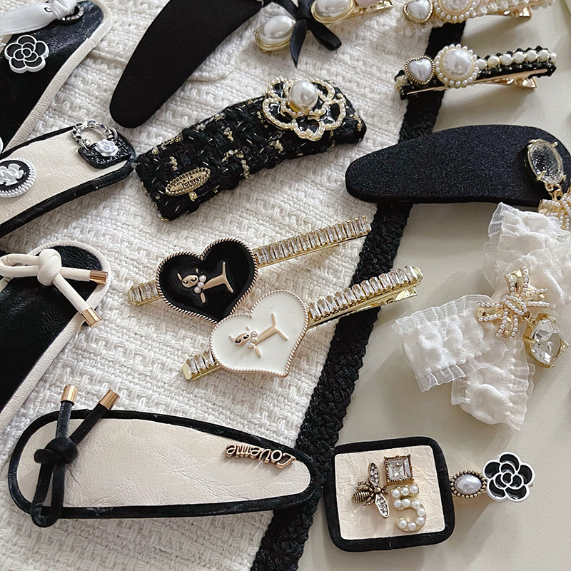 Korean-Style Light Luxury Black and White Flower Pearl Broken Hair Fringe Hairpin Girl Sweet Graceful Lovely BB Clip Hair Accessories Headdress