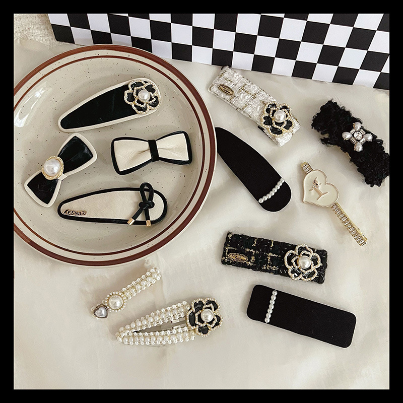 Korean-Style Light Luxury Black and White Flower Pearl Broken Hair Fringe Hairpin Girl Sweet Graceful Lovely BB Clip Hair Accessories Headdress
