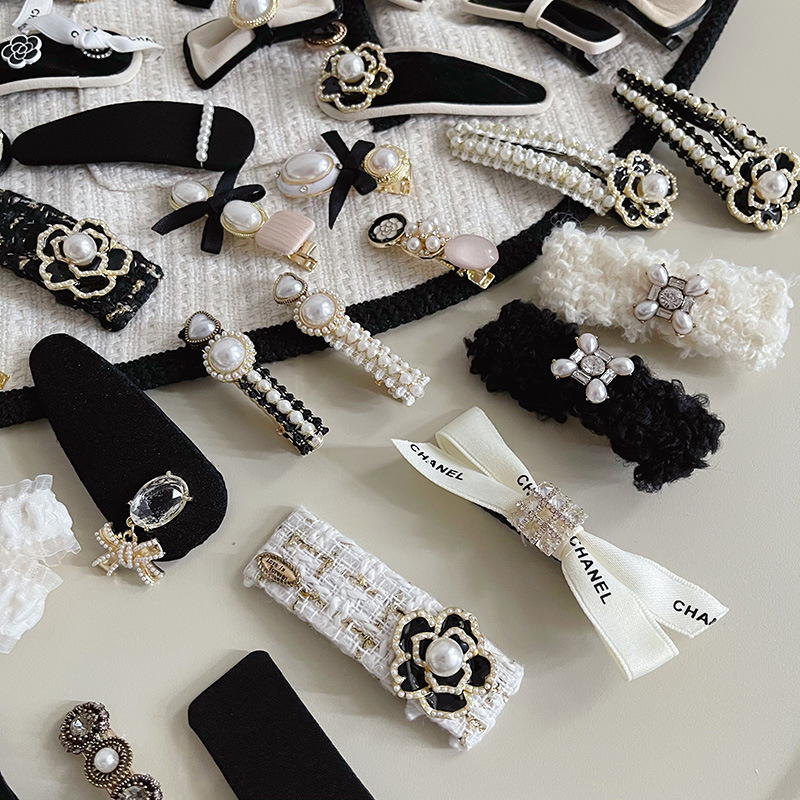 Korean-Style Light Luxury Black and White Flower Pearl Broken Hair Fringe Hairpin Girl Sweet Graceful Lovely BB Clip Hair Accessories Headdress