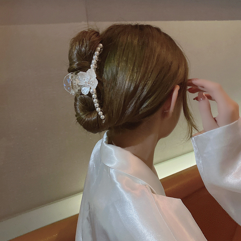 Pearl Flower Hair Jaw Clip Large Hair Clip Back Head Female Temperament Shark Clip Design Sense Internet Celebrity Hair Clip Headdress Summer