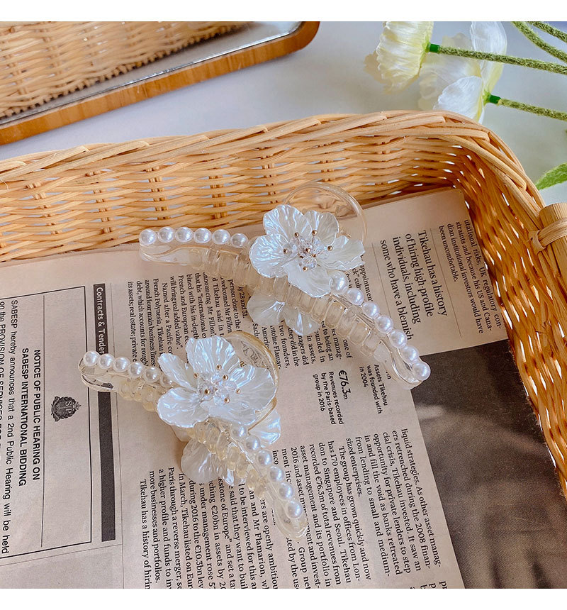 Pearl Flower Hair Jaw Clip Large Hair Clip Back Head Female Temperament Shark Clip Design Sense Internet Celebrity Hair Clip Headdress Summer