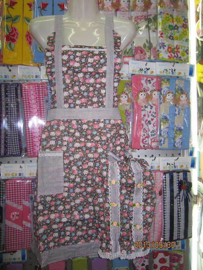 Produced from cotton antifouling Princess Korean double layer waterproof apron sleeve set Produced from cotton antifouling Princess Korean double layer waterproof apron sleeve set