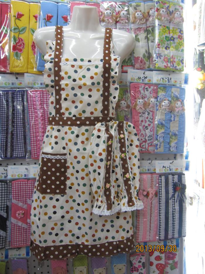 Produced from cotton antifouling Princess Korean double layer waterproof apron sleeve set Produced from cotton antifouling Princess Korean double layer waterproof apron sleeve set
