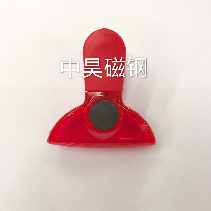 Manufacturers of direct plastic magnetic clip clip plastic clip refrigerator magnetic clip