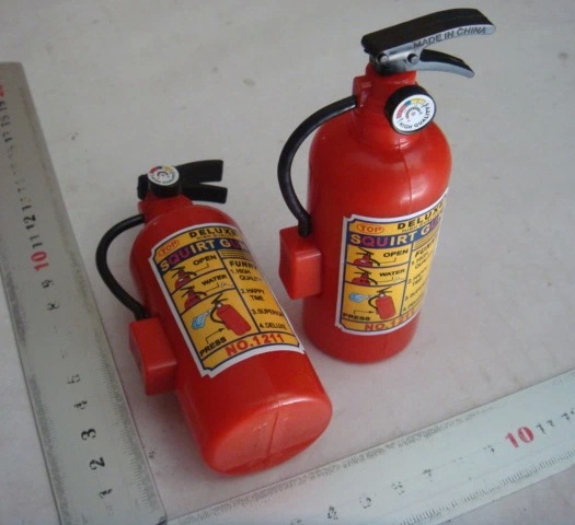 Creative children fire extinguisher DIY small toys wholesale summer water play hot selling stalls supply manufacturers wholesale Creative children fire extinguisher DIY small toys wholesale summer water play hot selling stalls supply manufacturers wholesale
