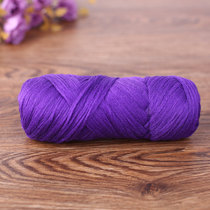 Manufacturer direct sale wig wool yarn multi - ply knitting wool yarn.
