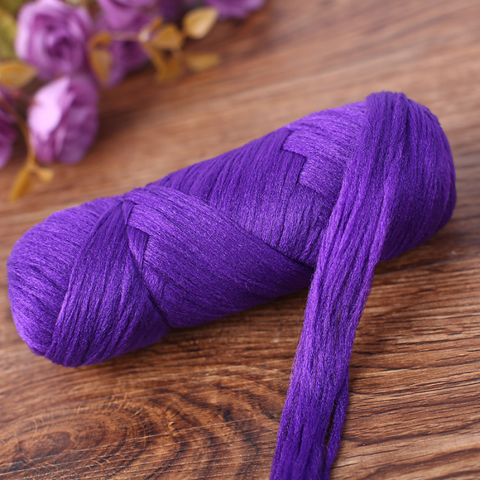 Manufacturer direct sale wig wool yarn multi - ply knitting wool yarn.