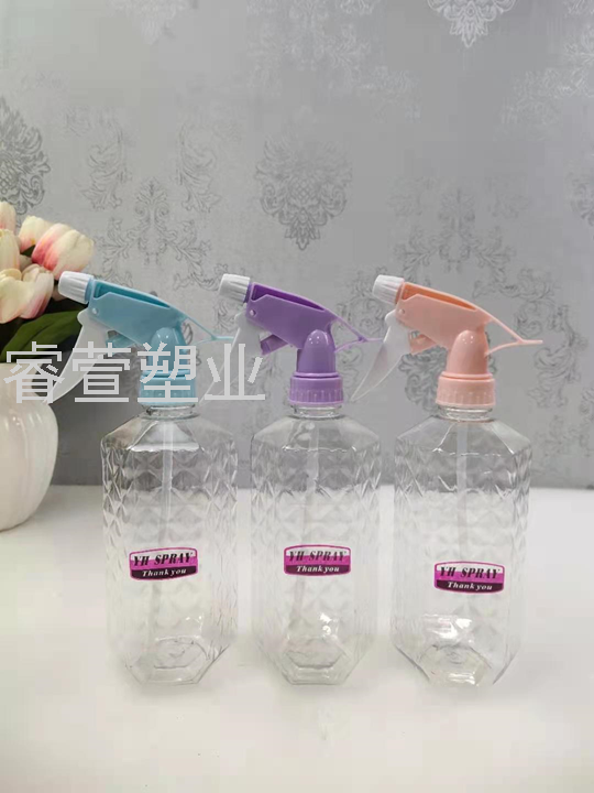 Sprinkling Can Pp Plastic Watering Sprayer Hand Pressure Sprinkler Sprinkling Can Adjustable Transparent New Color Sprinkling Can Pp Plastic Watering Sprayer Hand Pressure Sprinkler Sprinkling Can Adjustable Transparent New Color
