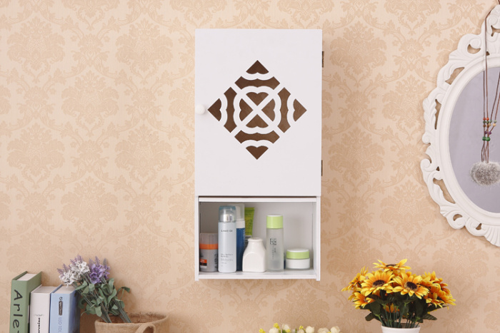 Bathroom moistureproof and antiseptic shelf bathroom wall hanging toilet cosmetics collection box.