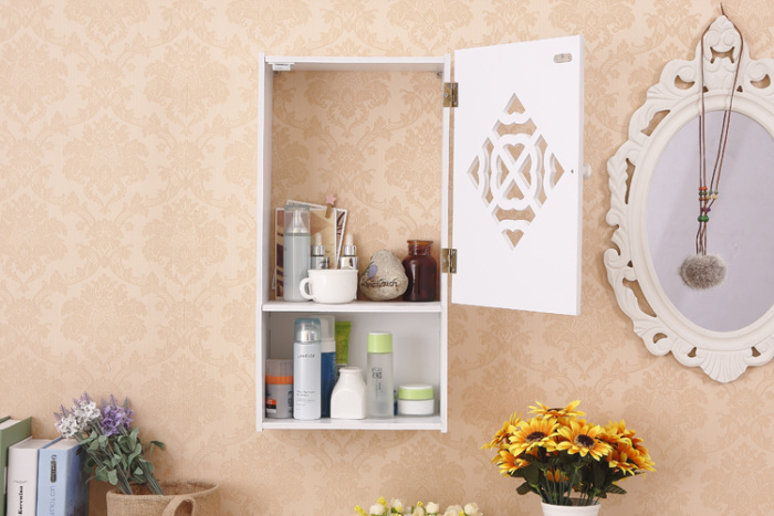 Bathroom moistureproof and antiseptic shelf bathroom wall hanging toilet cosmetics collection box.
