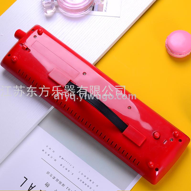 Bee Card 27 Key Hamonica ABS Packed in Plastic Box Children&#039;s Self-Taught Performance Classroom Teaching Including Long and Short Blowing Tube