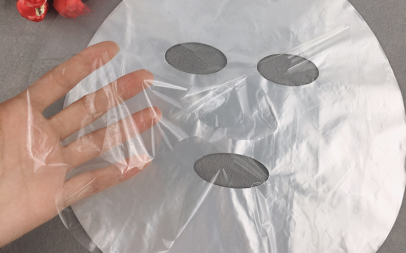 Disposable Plastic Wrap Plastic Facial Mask for Beauty Transparent Facial Mask Tissue Water Locking Ultra-Thin Grimace Beauty Salon 100 Pieces
