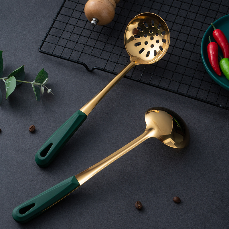 New 304 Stainless Steel Soup Ladle Colander Long Handle Hot Pot Spoon Ins Dark Green Gold Plated Soup Ladle Kitchen Set Wholesale