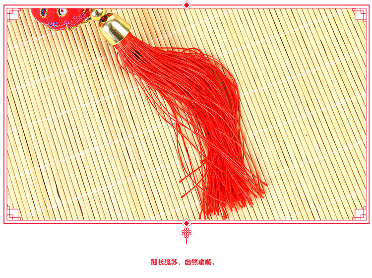 Pure hand embroidery national wind pendant sachet Dragon Boat Festival Chinese knot tassel ingot ping an fu car hang wholesale