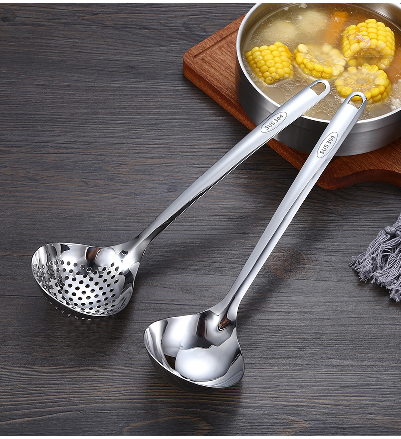 Factory Direct Sales 304 Stainless Steel Colander Hotel Hot Pot Soup Ladle Colander Home Kitchen Lengthen and Thicken Soup Spoon