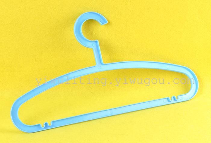 Simple Plastic windbreaker racks clothing store Seamless Skidless clothes hang air clothes breech-Rack Hangers