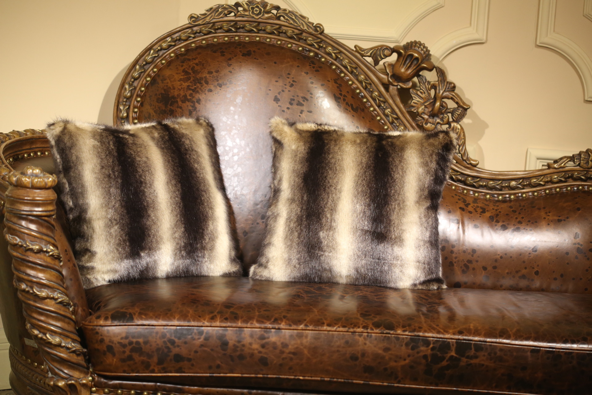 Exclusive for Cross-Border Faux Fur Pillow Cover Couch Pillow Mink Fur Pillow Cover Flame Retardant Lint-Free Factory Direct Sales Exclusive for Cross-Border Faux Fur Pillow Cover Couch Pillow Mink Fur Pillow Cover Flame Retardant Lint-Free Factory Direct Sales