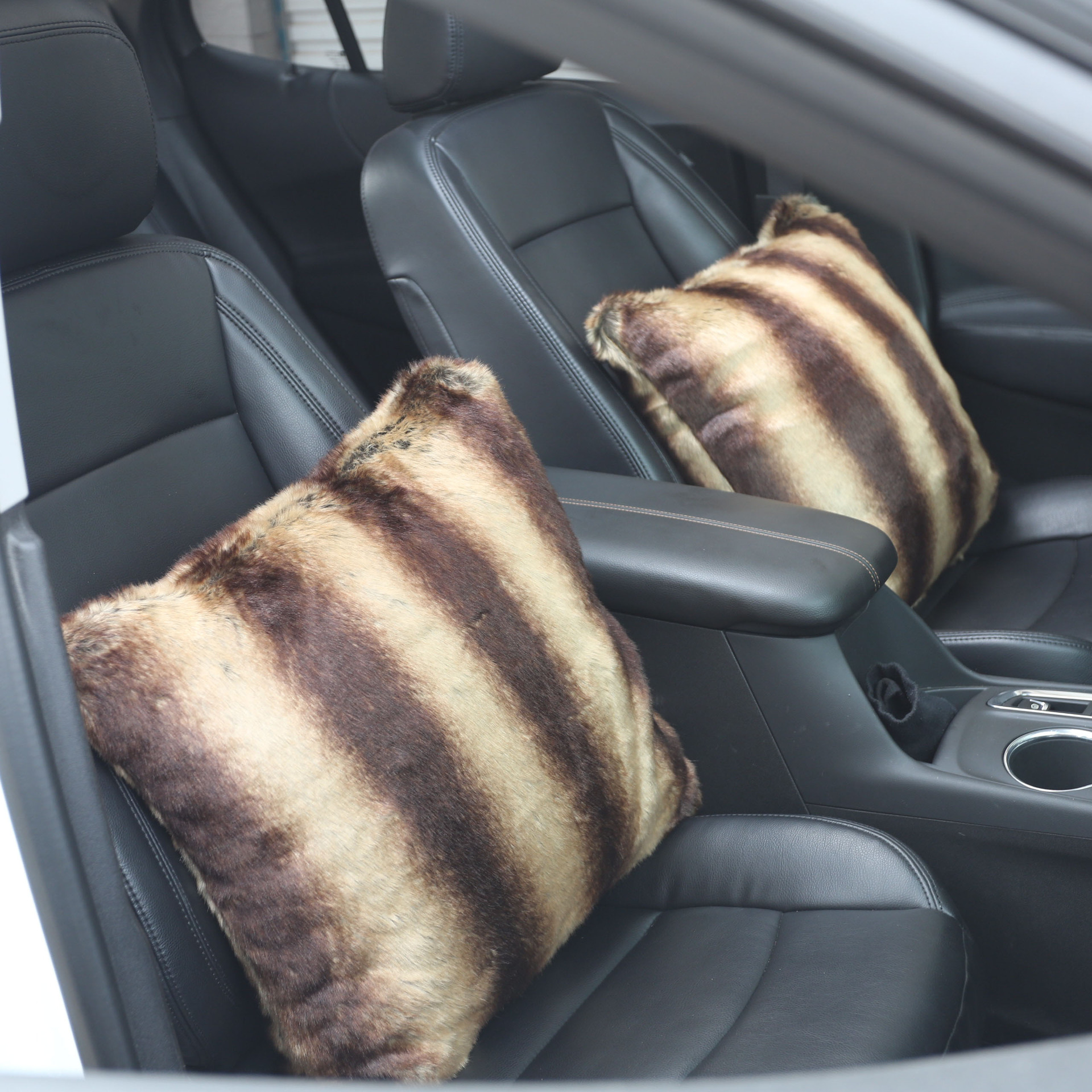 Exclusive for Cross-Border Faux Fur Pillow Cover Couch Pillow Mink Fur Pillow Cover Flame Retardant Lint-Free Factory Direct Sales Exclusive for Cross-Border Faux Fur Pillow Cover Couch Pillow Mink Fur Pillow Cover Flame Retardant Lint-Free Factory Direct Sales