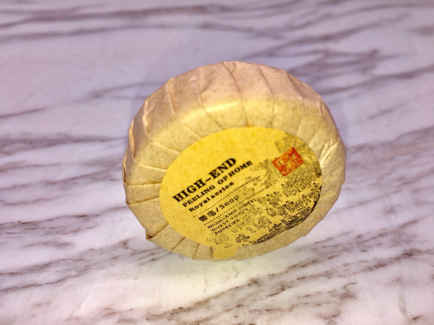Round kraft paper wrapping small soap to supply small soap holiday disposable soap.