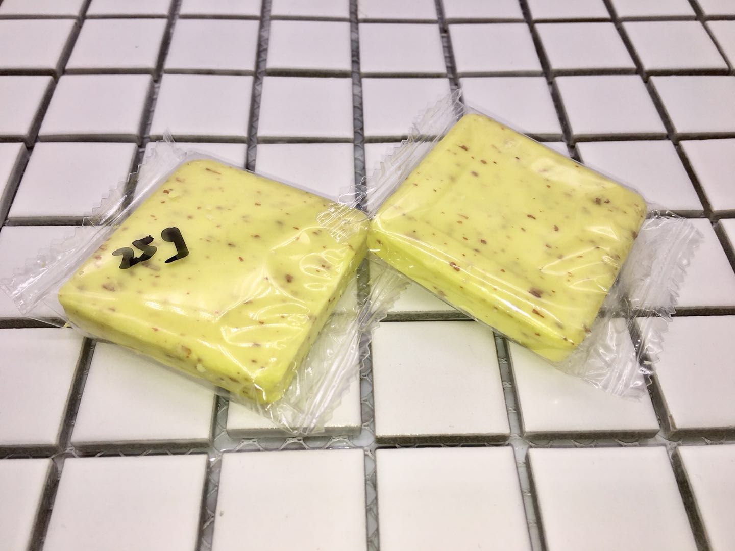Hotel disposable wheat bran soap hotel disposable soap export hotel disposable soap.