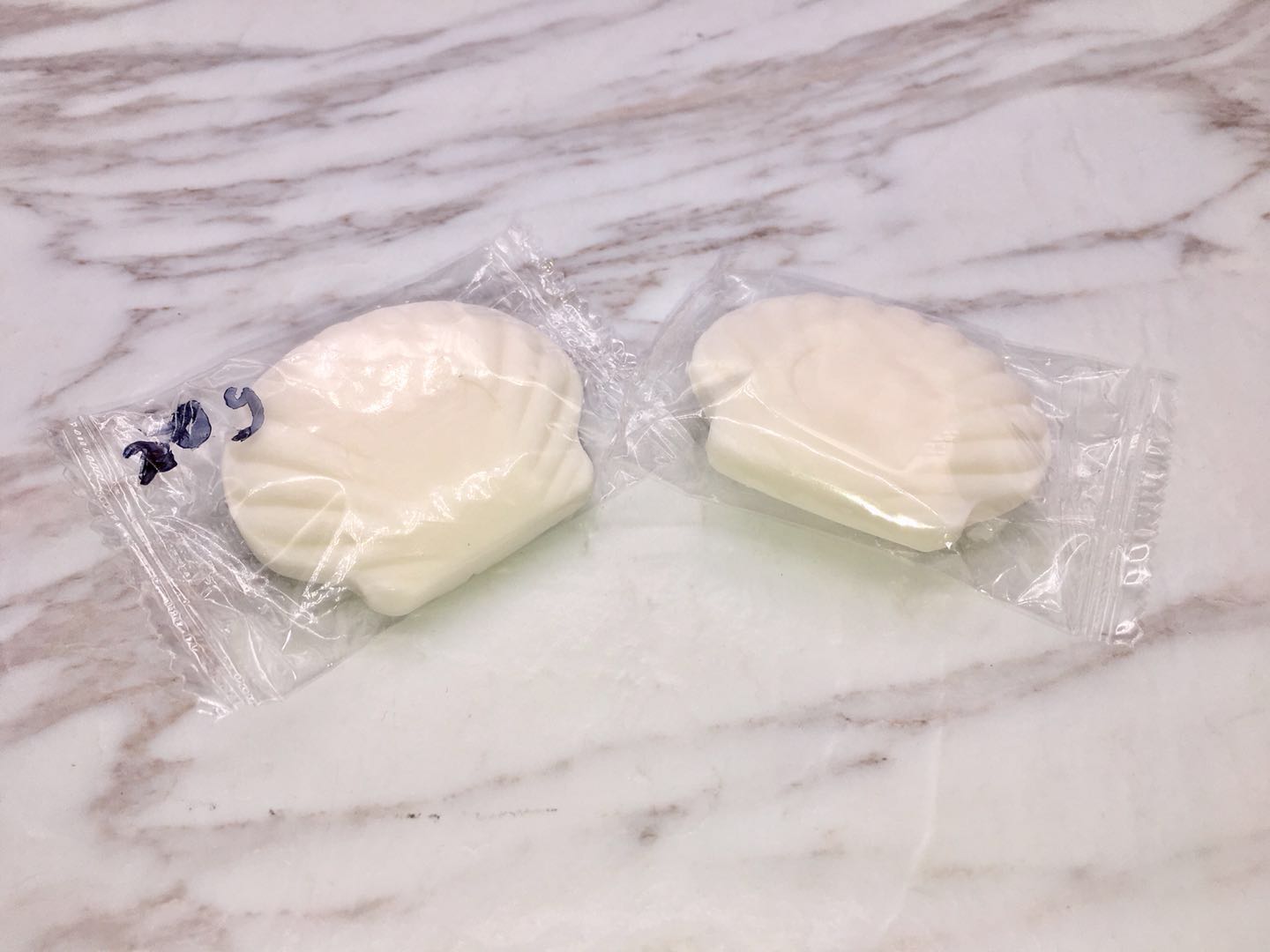Shell shape hotel disposable soap room soap.
