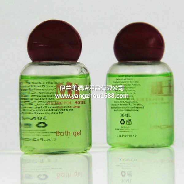 The hotel guest room liquid soap, lotion, shampoo, disposable hotel hotel rooms