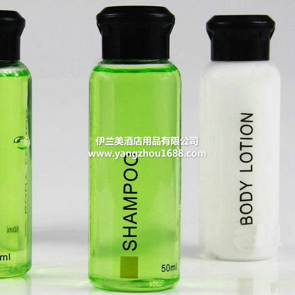 The hotel guest room liquid soap, lotion, shampoo, disposable hotel hotel rooms