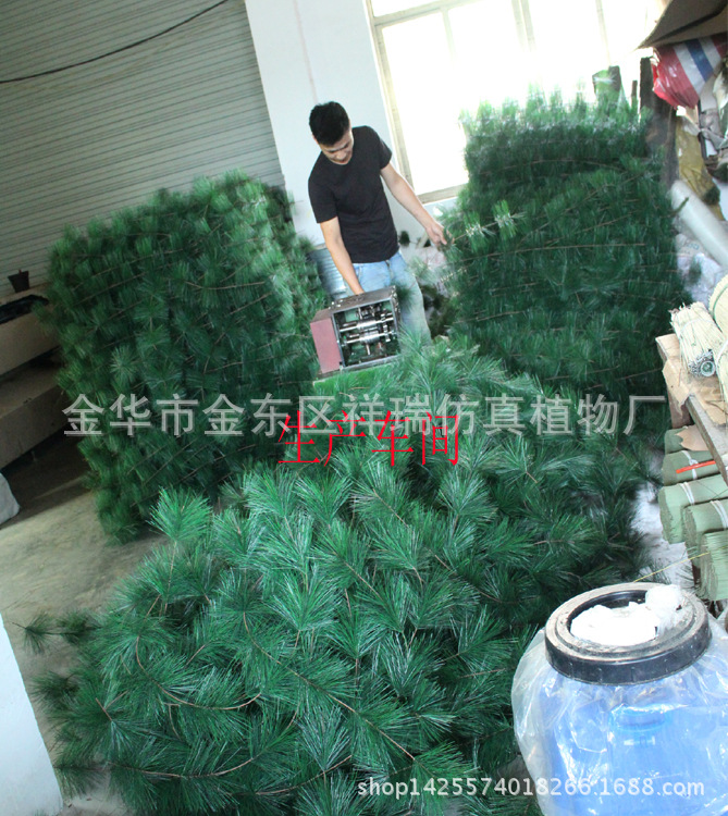 Artificial Plant Pine Needle Leaf Sun Protection Fire Prevention Fruit Tree Single Head Pine Needle Head Evergreen Welcome Pine Leaf Shaped Wholesale
