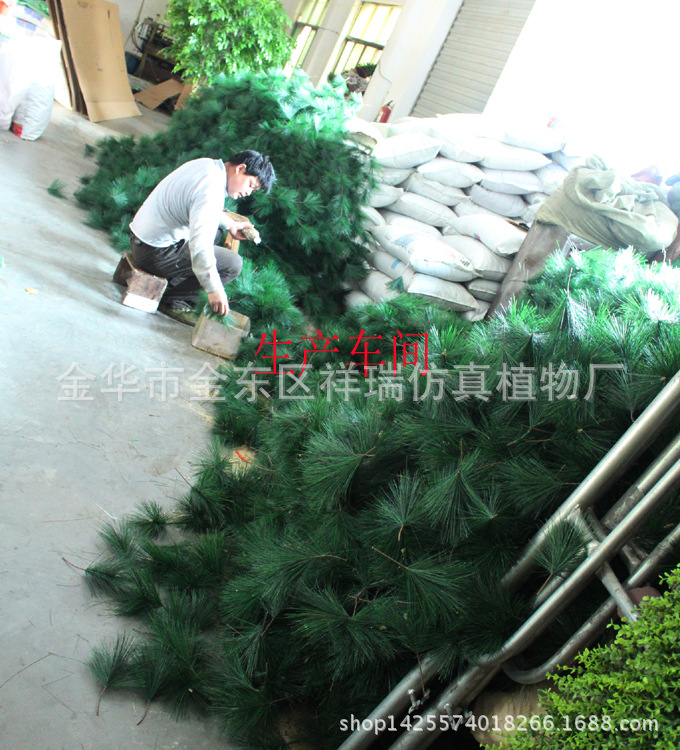 Artificial Plant Pine Needle Leaf Sun Protection Fire Prevention Fruit Tree Single Head Pine Needle Head Evergreen Welcome Pine Leaf Shaped Wholesale