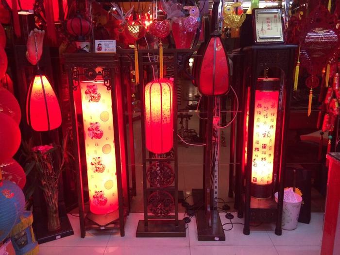 Yiwu factory direct lowest classical wooden Lantern Chinese style furniture mahogany furniture and lamps