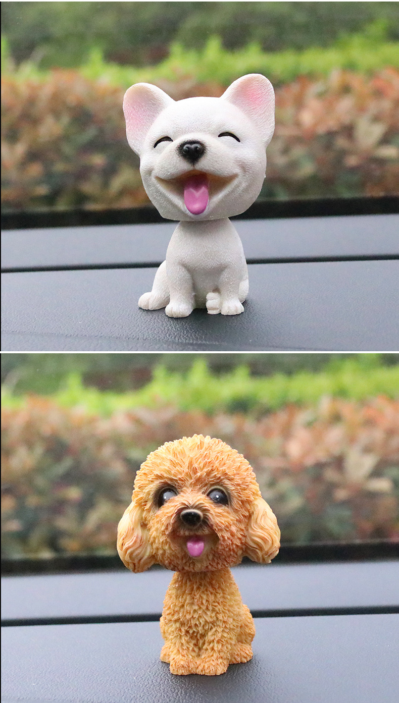 Shake head to simulate a dog car to set up a fortune car to shake a dog. Shake head to simulate a dog car to set up a fortune car to shake a dog.