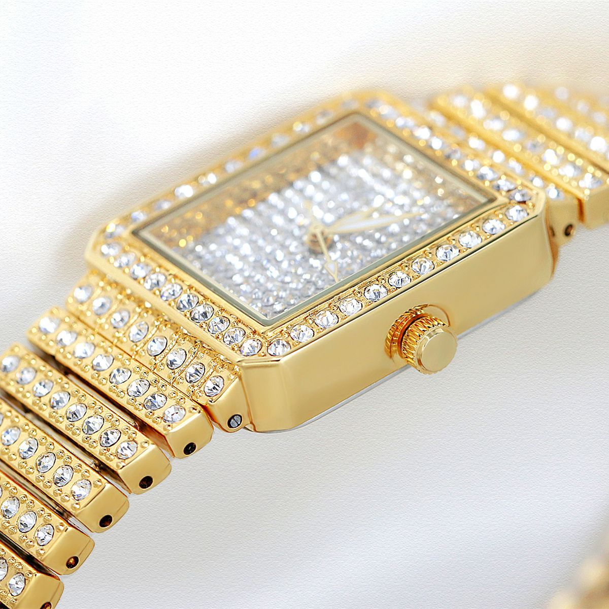BS New Arrival Hot Sale Watch Factory Direct Sales Foreign Trade Linked List Custom Square Flash Starry Sky Women&#039;s Watch Full of Diamonds Fa1586