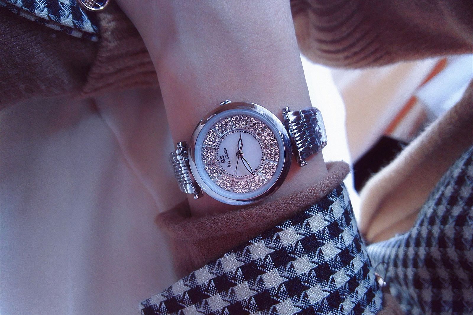 BS New Arrival Hot Sale Watch Factory Direct Sales Foreign Trade Linked List Customization Women's Watch Full of Diamonds One Piece Dropshipping Fa1547