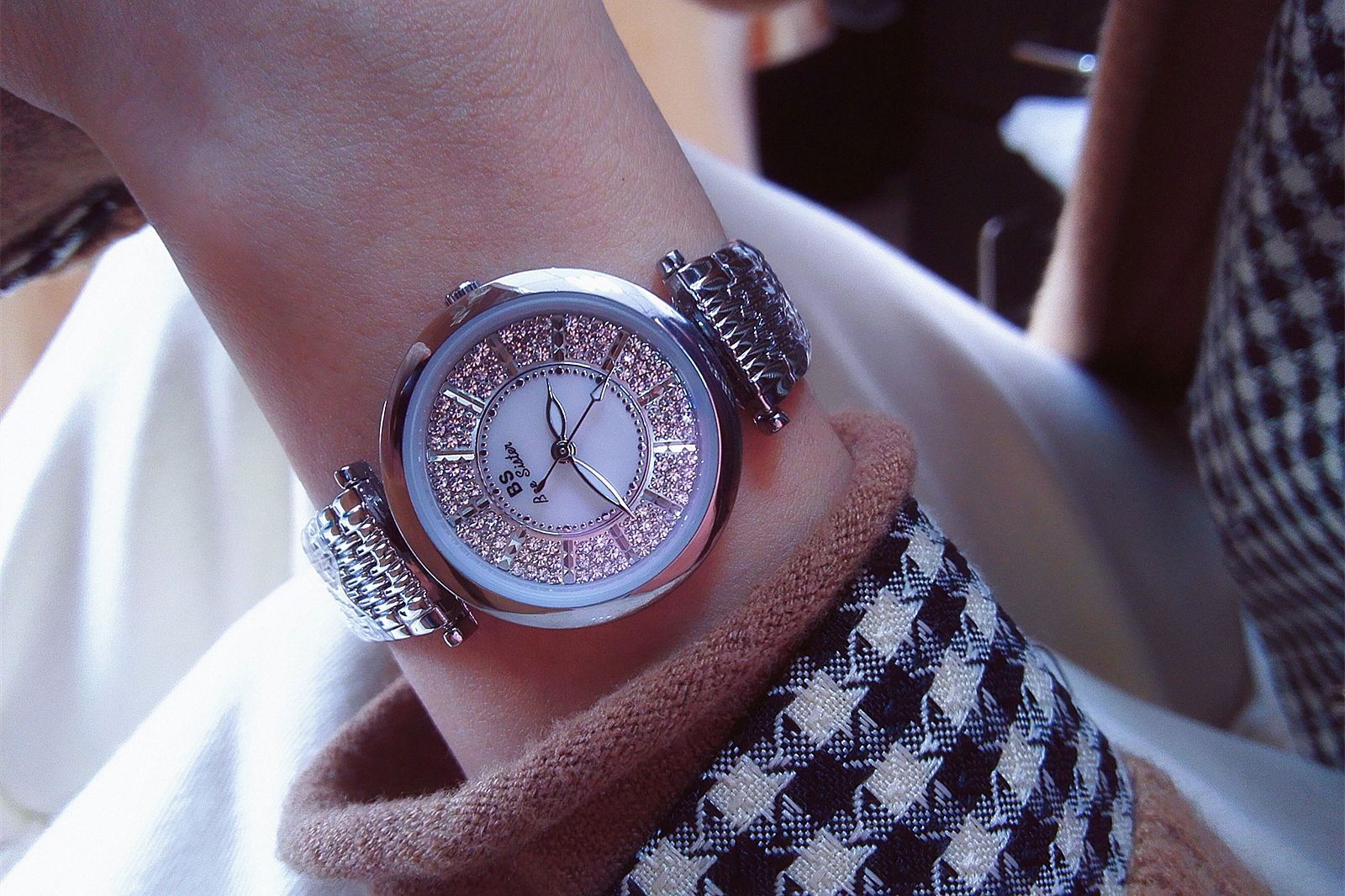 BS New Arrival Hot Sale Watch Factory Direct Sales Foreign Trade Linked List Customization Women's Watch Full of Diamonds One Piece Dropshipping Fa1547