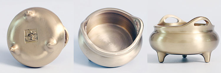 Three-Legged Carved Copper Incense Burner Pure Copper Sandalwood Stove Antique Zen Tea Tray Aroma and Incense Burner Household Indoor Incense Burner
